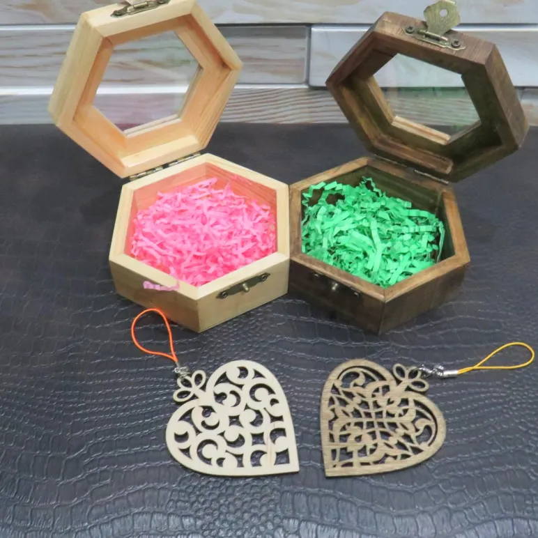 Подарочный набор «Дуэт Сердец» (Две шкатулки: Орех и Светлая)